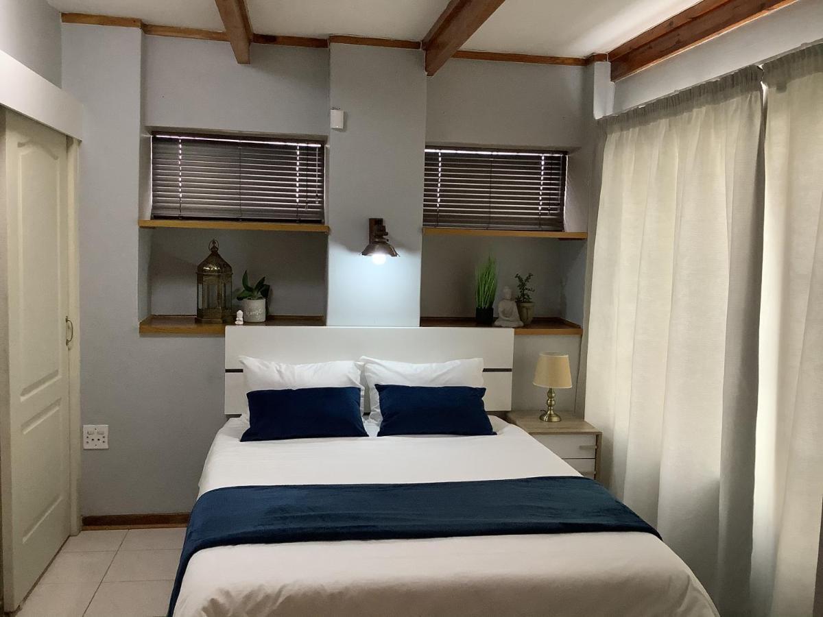 Impala Suite -Entire Unit- 2 Bedroom With 1 Ensuite Bathroom Ladysmith Extérieur photo
